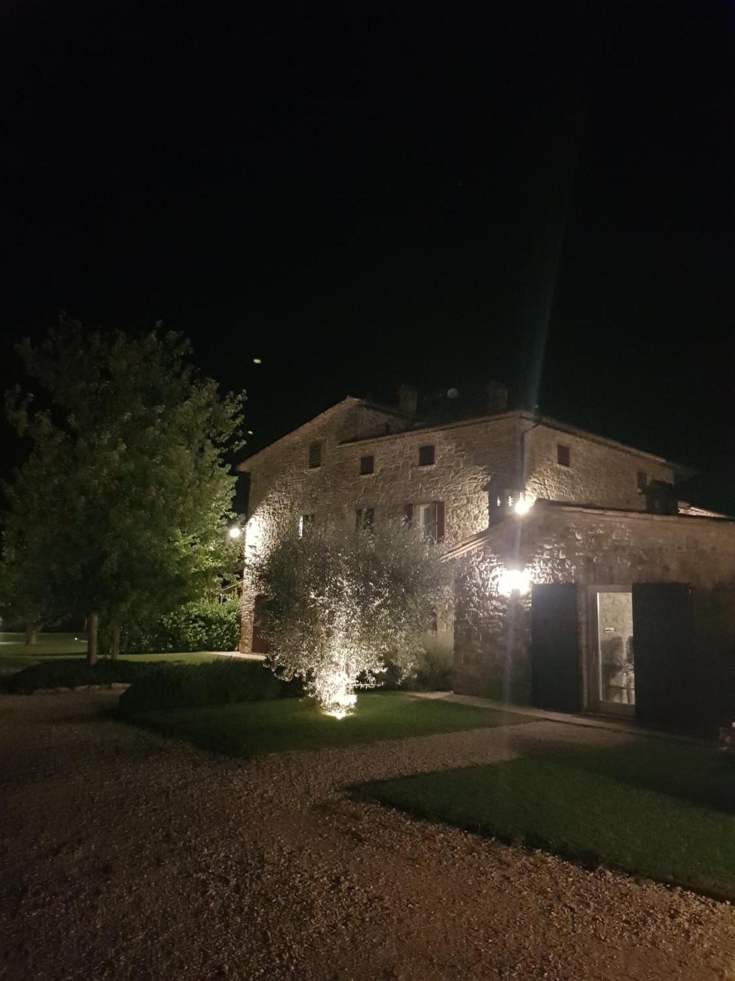 Agriturismo Villa Al Piano Тоді Екстер'єр фото